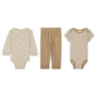 Nike Baby (0-9M) 3-Piece Bodysuits and Pants Set. Nike.com